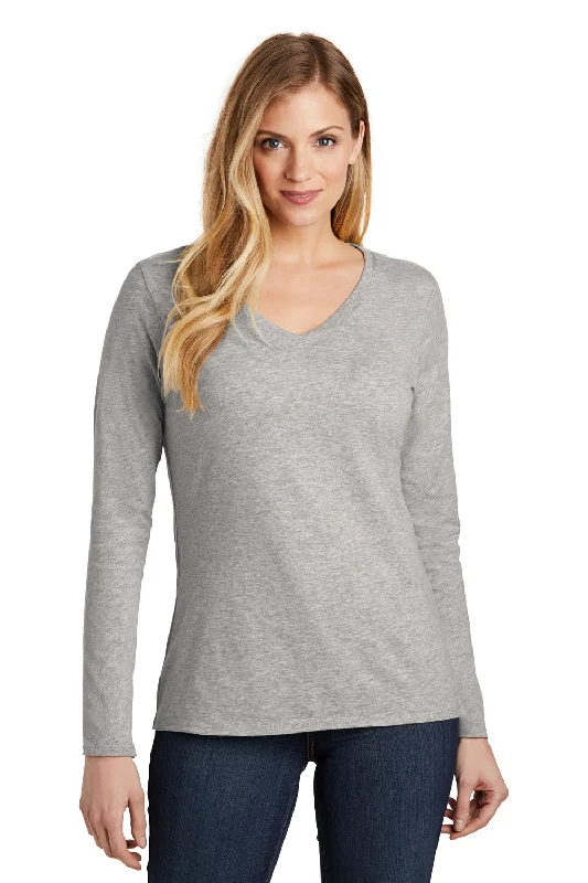 lilac pocket t-shirts versatile -District Womens Very Important Long Sleeve V-Neck T-Shirts - Heather Light Grey