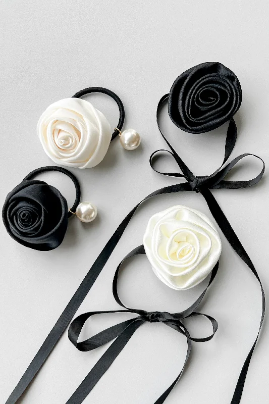 cardigan flowing white -HAIR TIE WITH OVERSIZED FLOWER AND PEARL